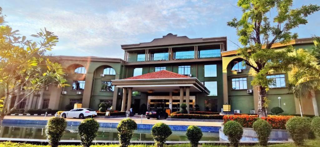 Dork Jumpa Hotel Vientiane Exterior photo
