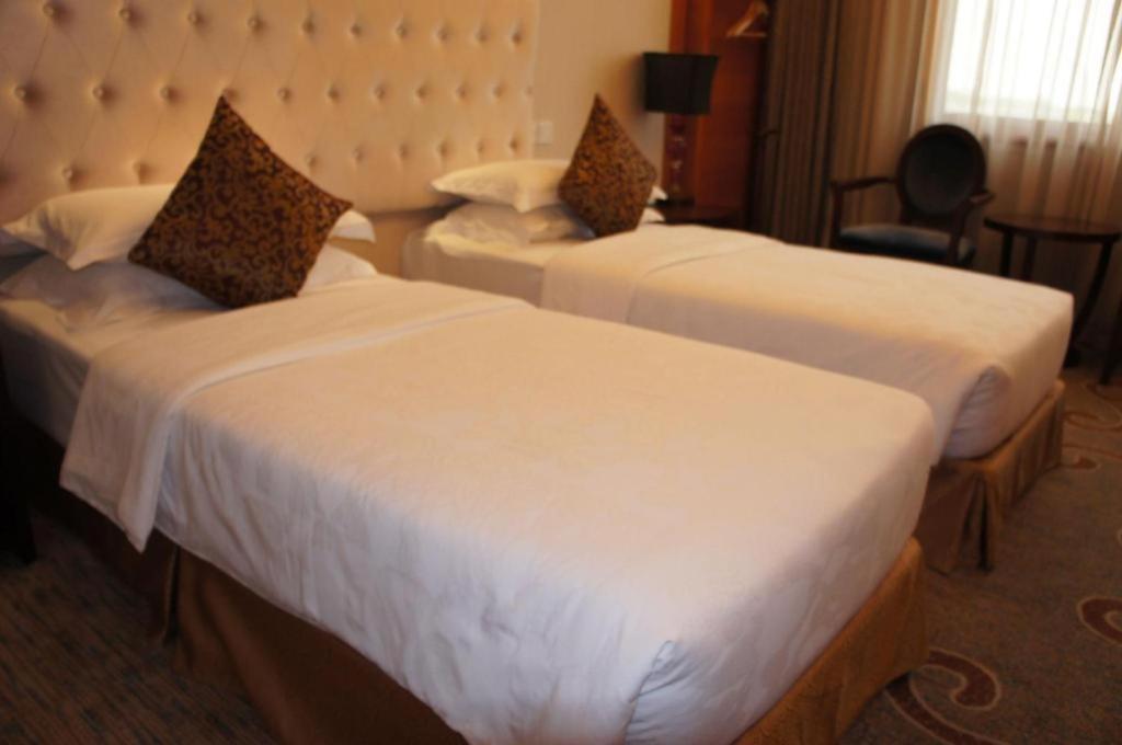 Dork Jumpa Hotel Vientiane Exterior photo