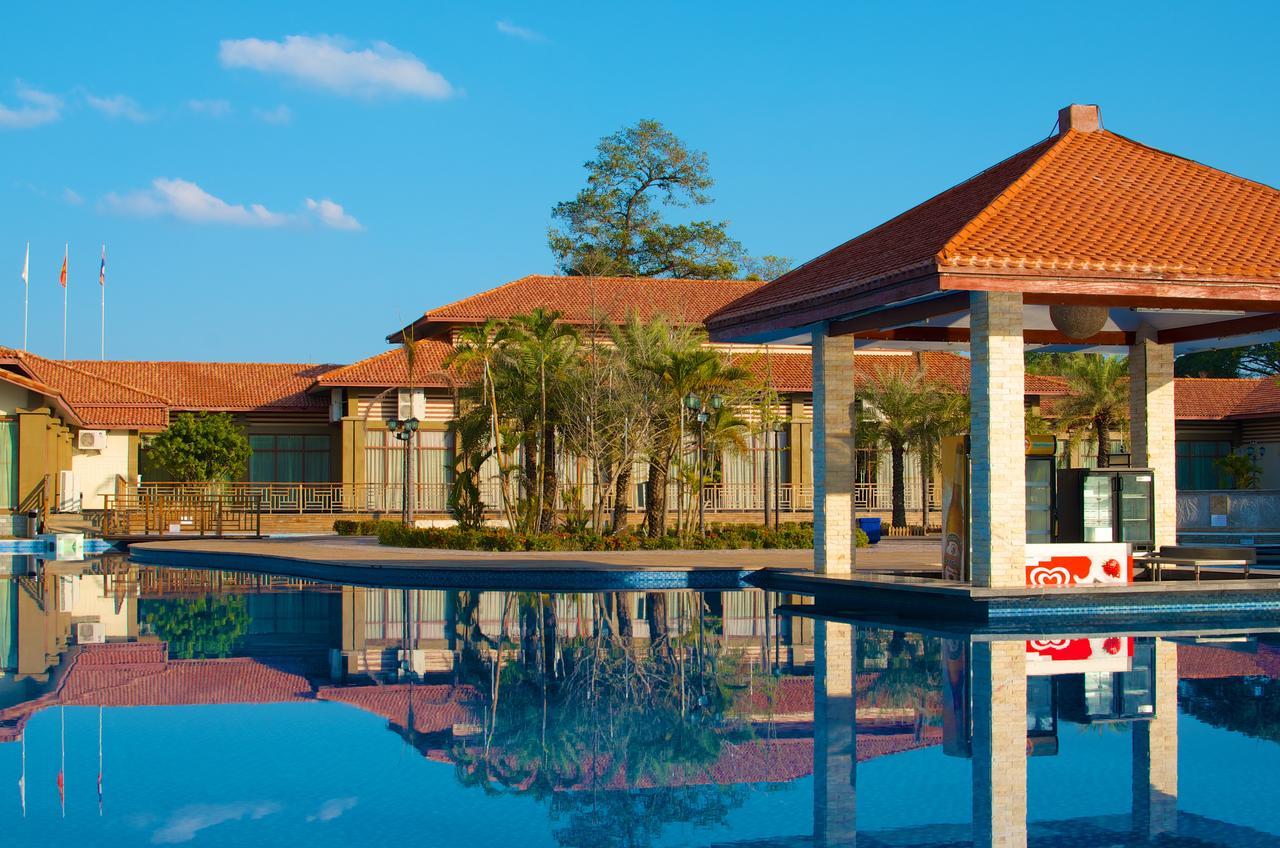 Dork Jumpa Hotel Vientiane Exterior photo